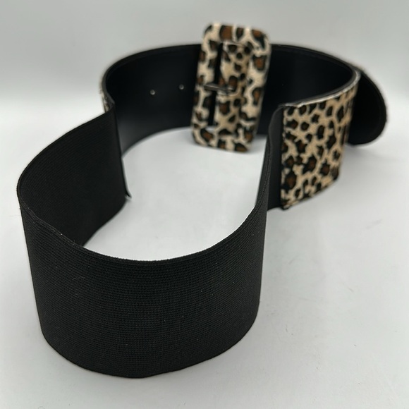 Leopard print belt with black elastic back, size S - Picture 4 of 4